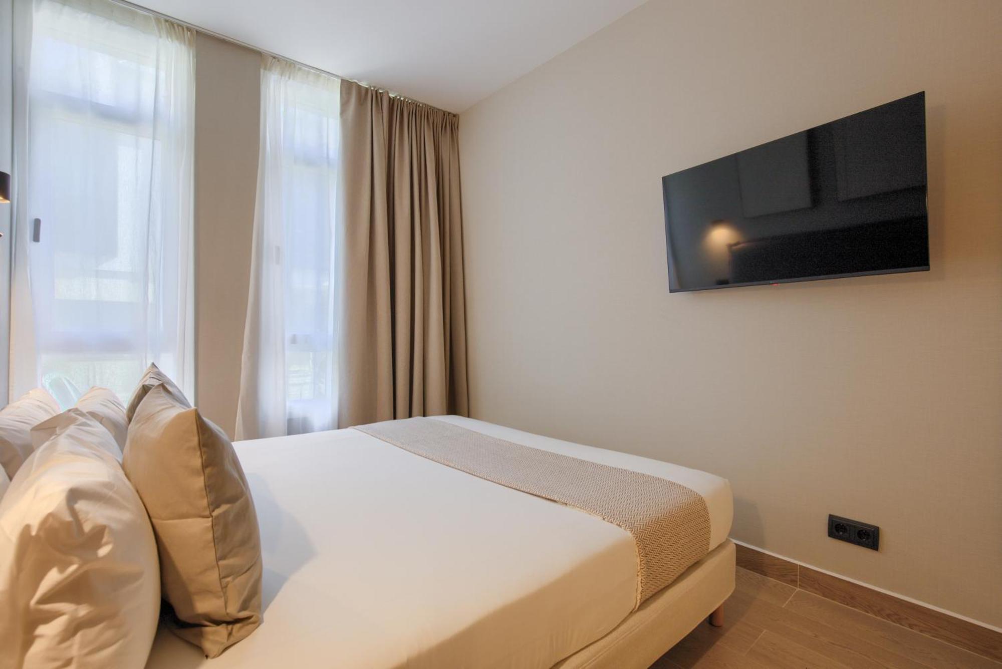 Dobo Madrid Murillo Quarto foto