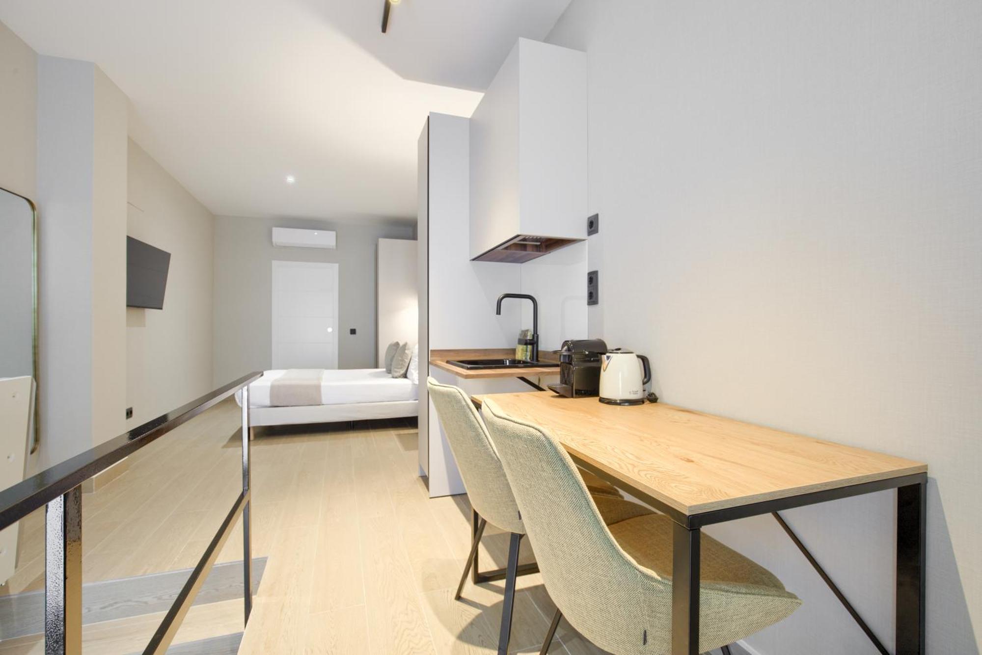 Dobo Madrid Murillo Quarto foto