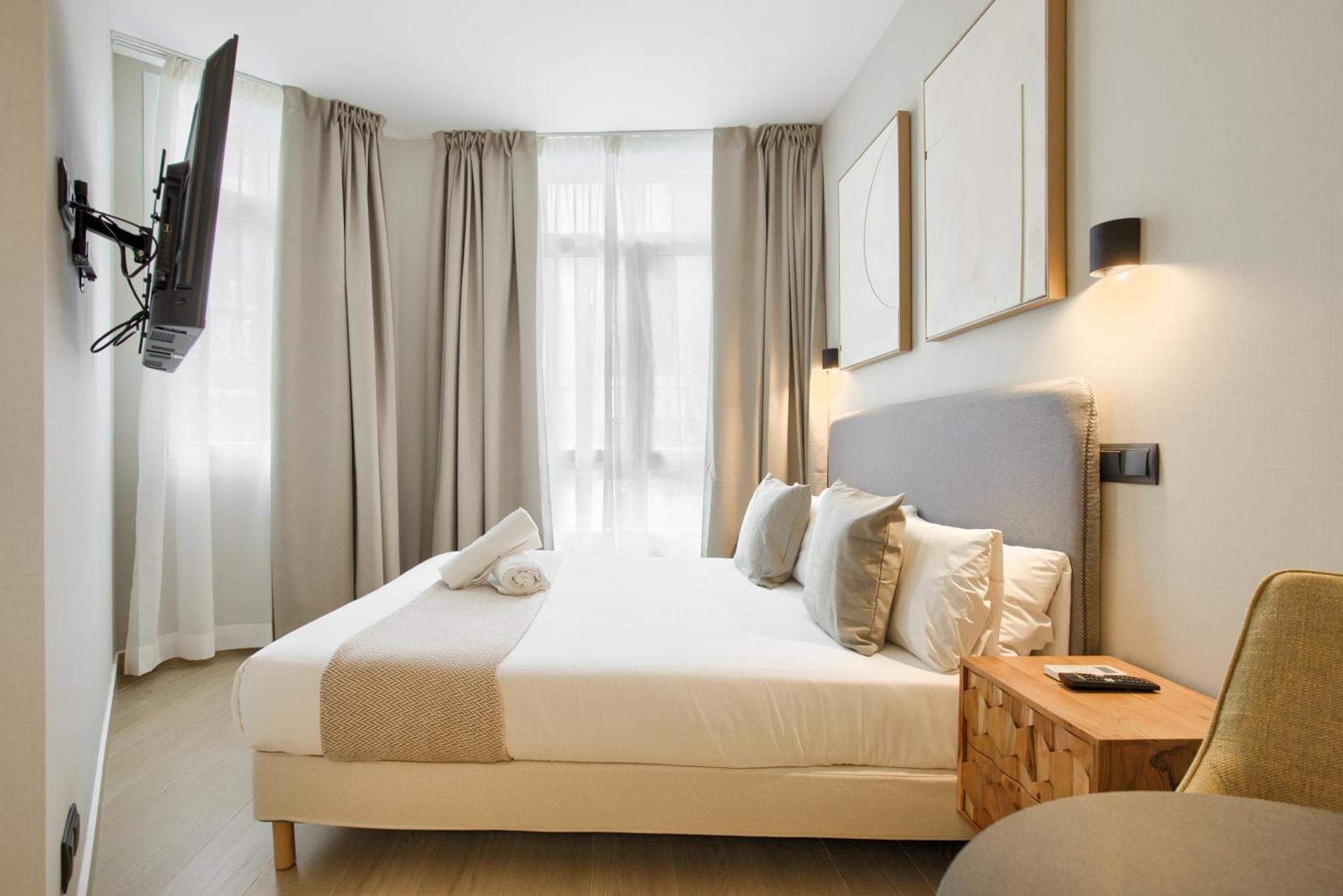 Dobo Madrid Murillo Quarto foto