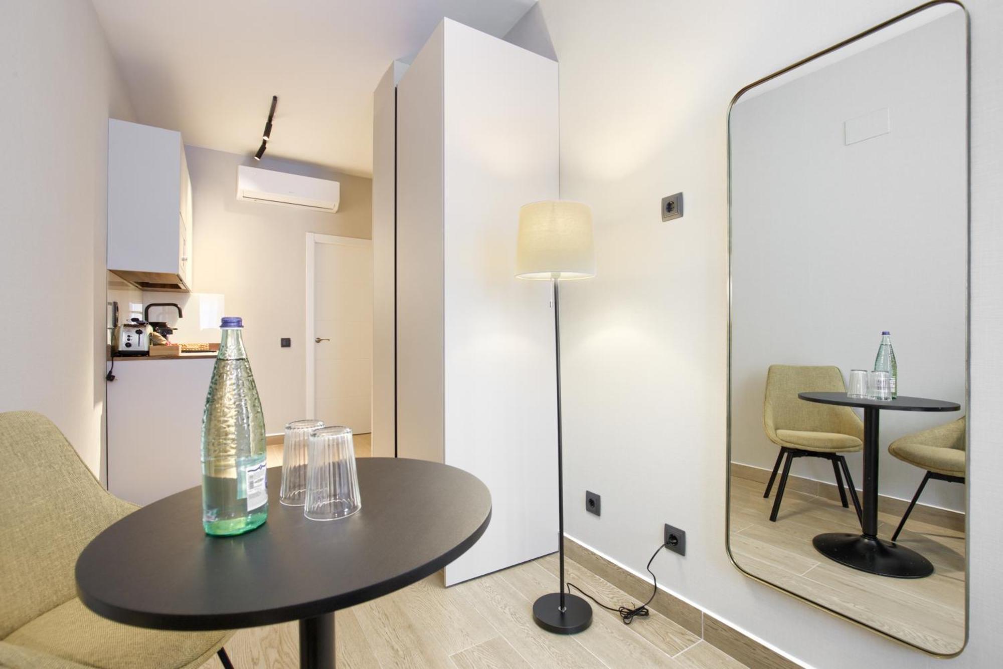Dobo Madrid Murillo Quarto foto