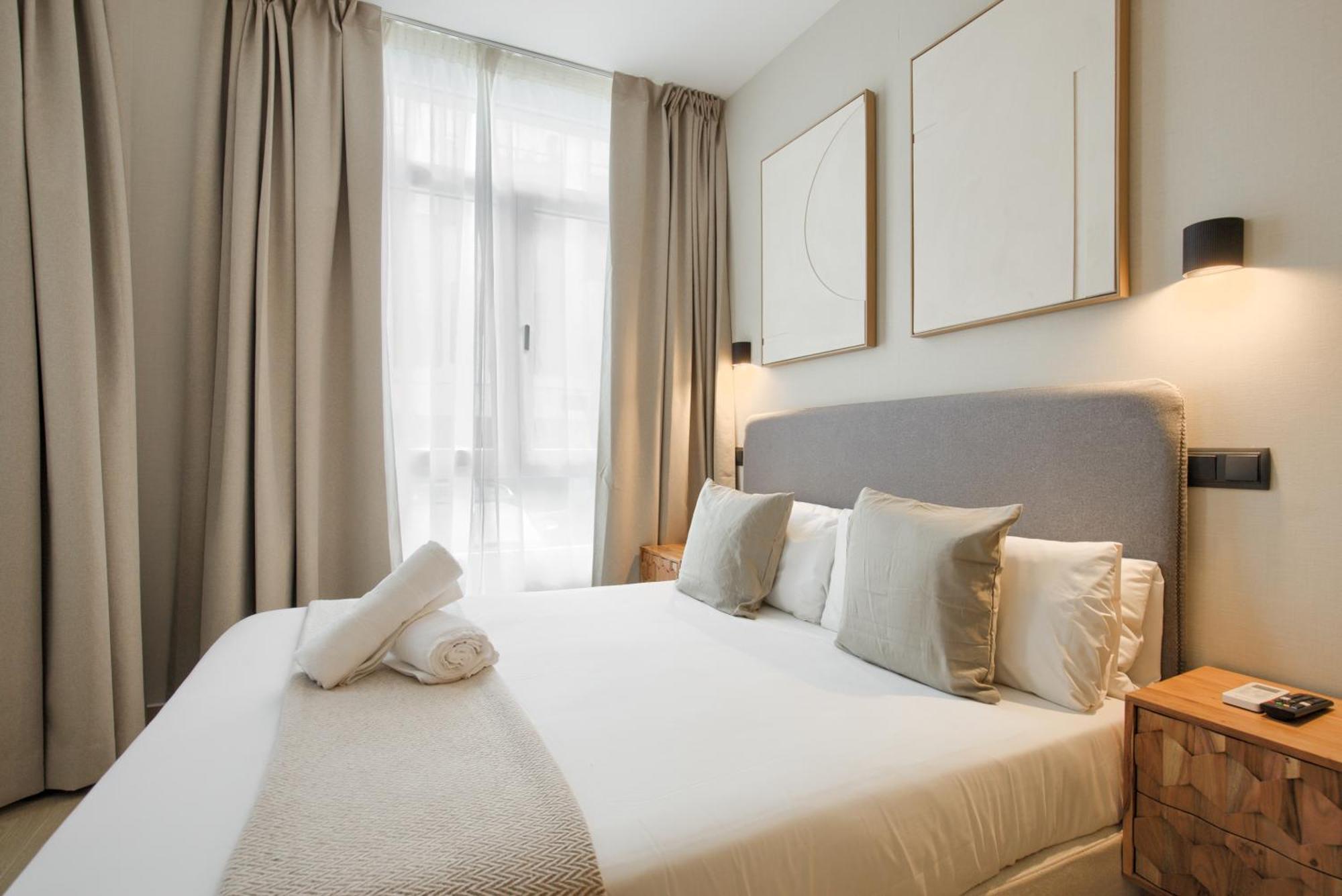 Dobo Madrid Murillo Quarto foto