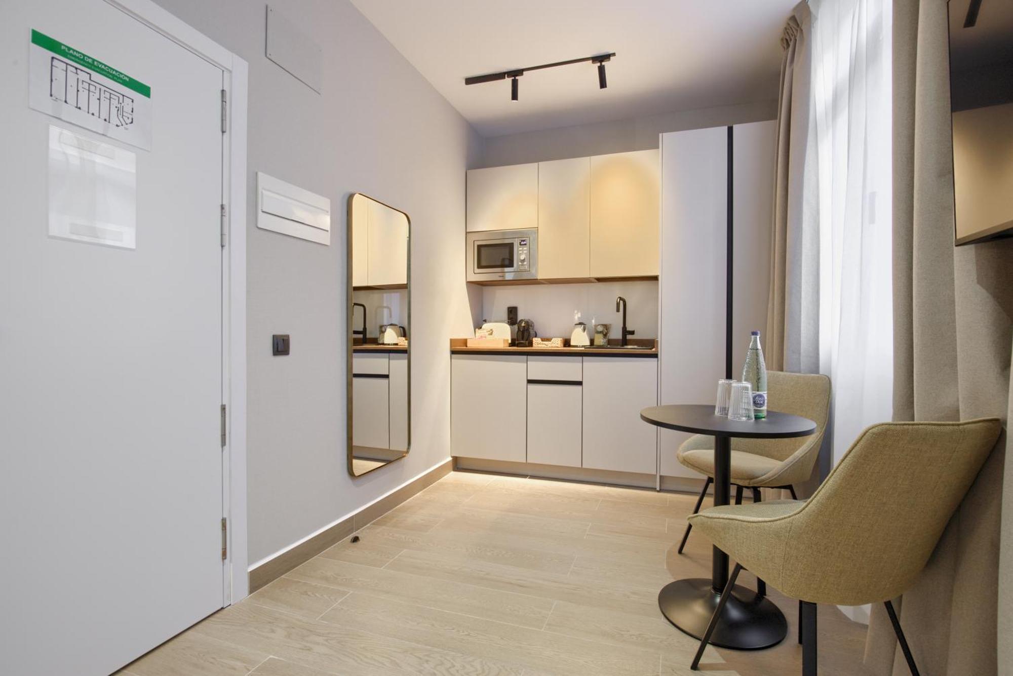 Dobo Madrid Murillo Quarto foto